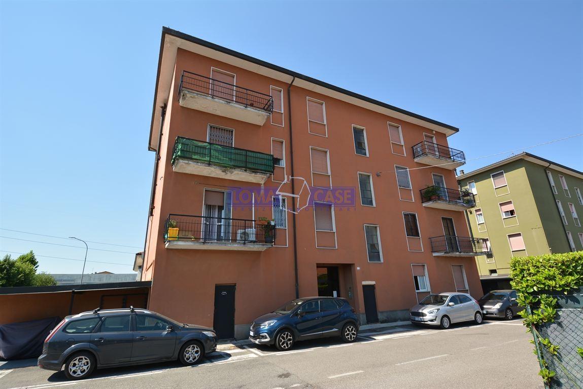Trilocale in Via Dante Alighieri 7, Lomagna