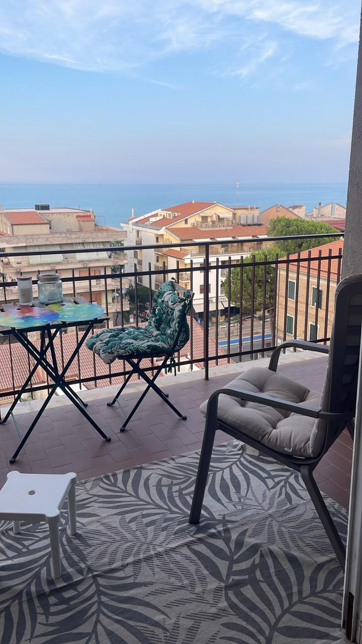 Appartamento in Via De Laurenti, Silvi — foto 4 di 5
