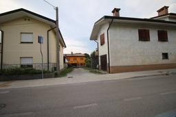 Villa in Via I Maggio 68, Savogna d'Isonzo