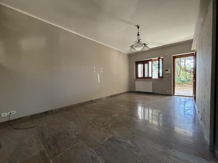 Villa unifamiliare in Viale del Tramonto 181, Taranto — foto 3 di 5