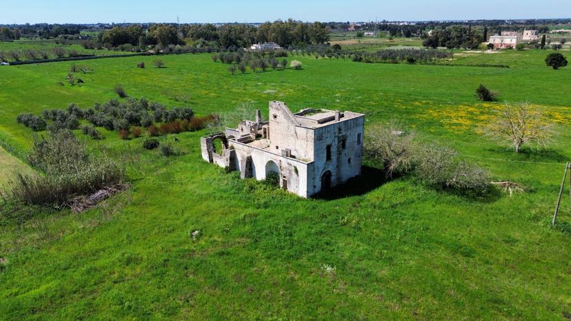 Villa in Via Costantino Girardengo, Lecce