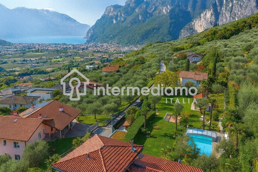 Villa, Riva del Garda