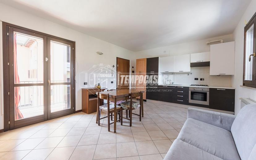 Bilocale in Via Giacomo Puccini 7, Poggio Renatico — foto 3 di 5