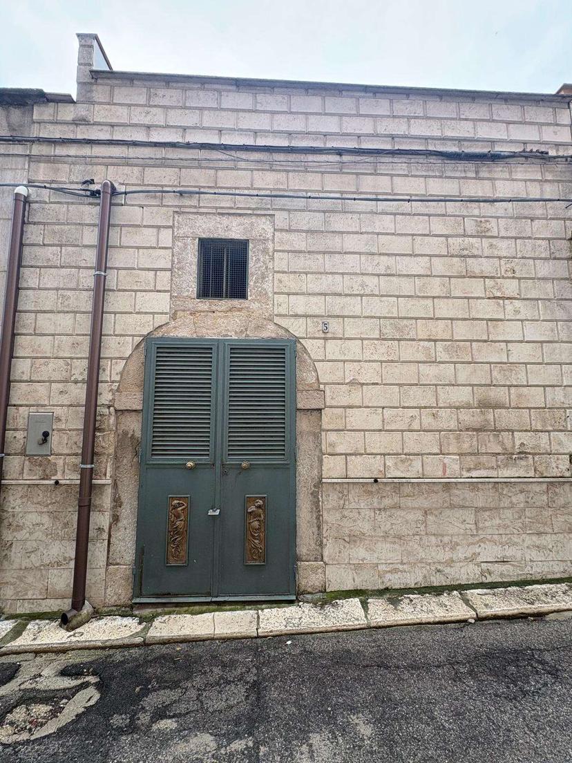 Monolocale, Canosa di Puglia — foto 2 di 2