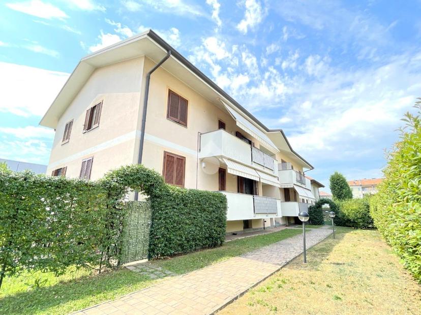 Bilocale in Via Don Luigi Sturzo 48, Cornaredo — foto 2 di 5
