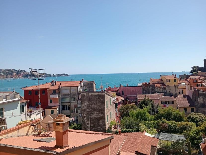 Terratetto, Lerici