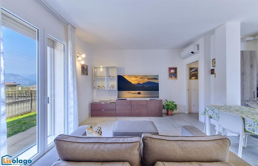 Trilocale in Via degli Ulivi 23, Lierna — foto 2 di 5