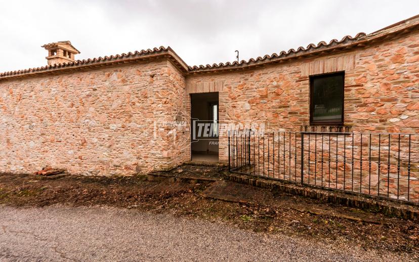 Quadrilocale in Località Corsciano, Corsciano, San Severino Marche — foto 2 di 5