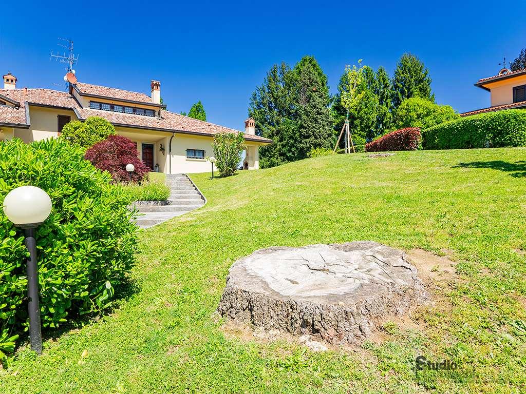 Villa bifamiliare in Via della Boggia 13/B, Ello