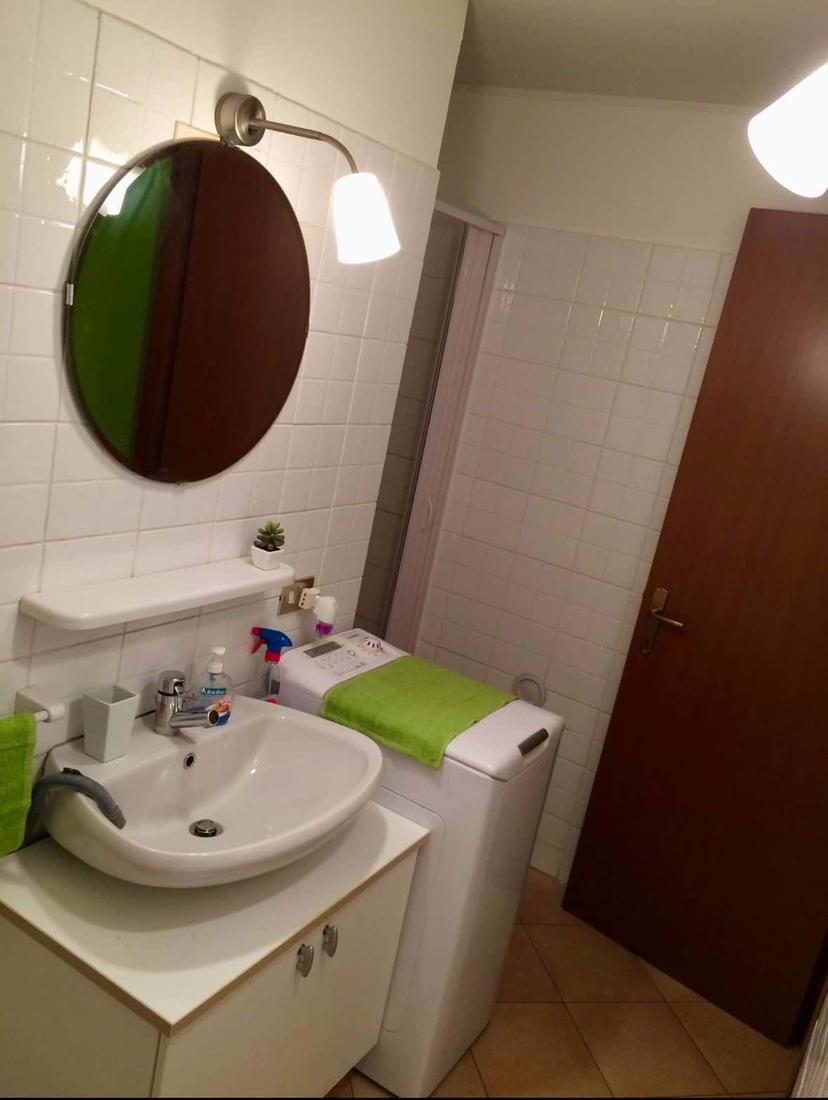 Monolocale in Via Liguria 14, Reggio nell'Emilia