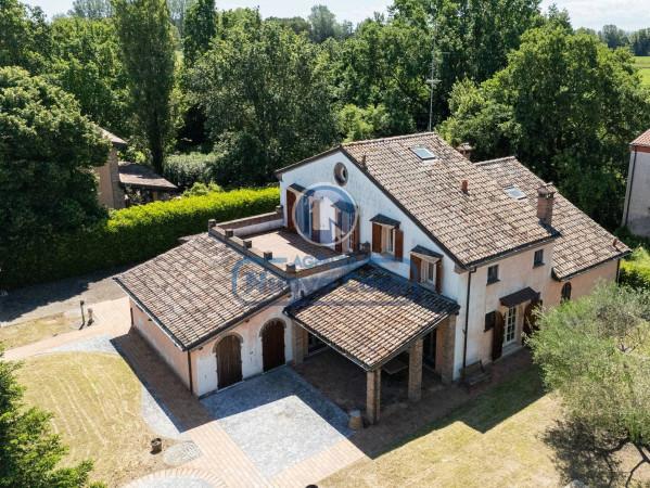 Villa in Via Traversa 22, Russi