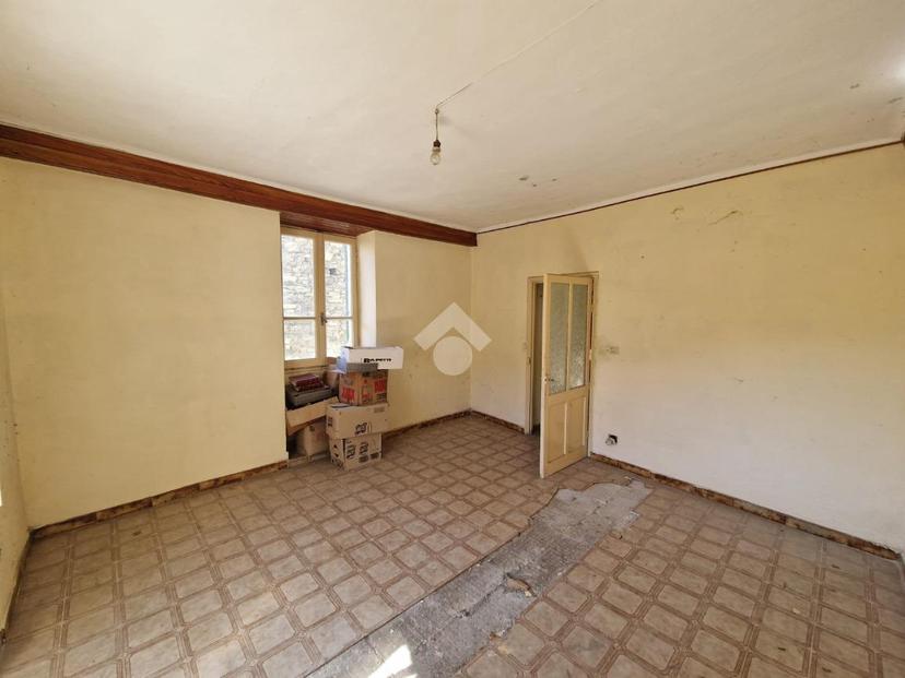 Casa indipendente in Via Aie, Molini di Triora — foto 2 di 5