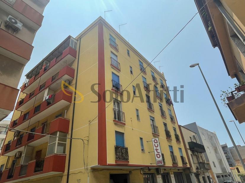 Trilocale in Via Loreto Trav. Basile 4, Reggio di Calabria — foto 3 di 5