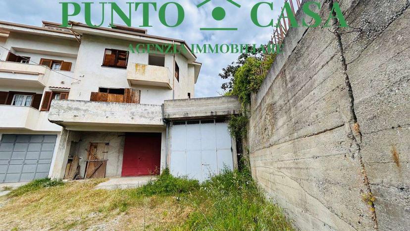 Villa bifamiliare in Via Canneto, Lamezia Terme — foto 2 di 5