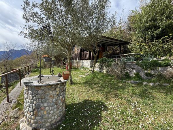 Bilocale in Via alle Alpi 4, Grandola ed Uniti