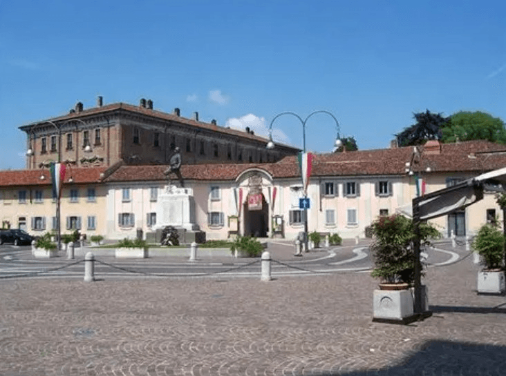 Bilocale in Via Leonardo da Vinci, Lainate