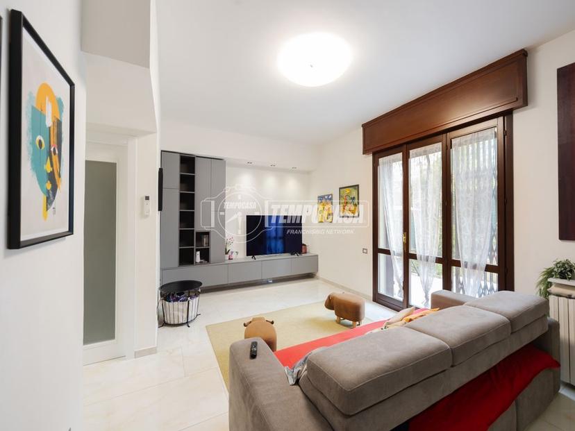 Villa a schiera in Via Montello 8/3, Villasanta — foto 3 di 5
