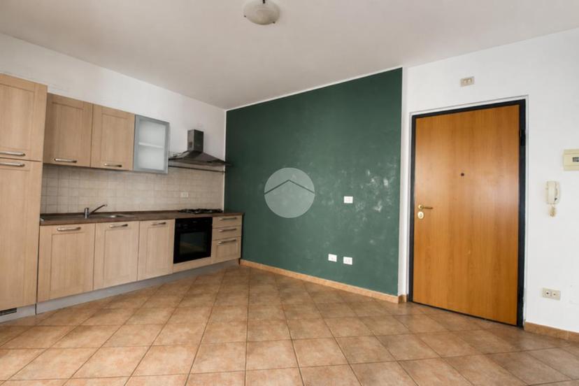 Trilocale in Via Aldo Fabrizi 4, Pineto — foto 3 di 5