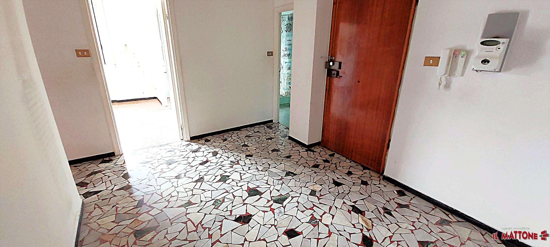 Appartamento in Via Circonvallazione, Campomorone