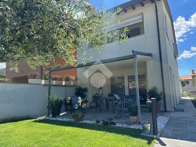 Villa in Via San Felice, Spello — foto 3 di 5