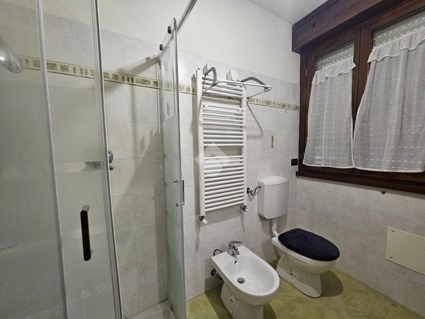 Trilocale in Via Loschi 3, Salsomaggiore Terme — foto 3 di 5