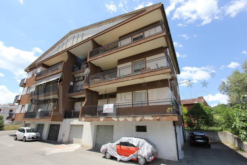 Appartamento in Via Rusoli 2, Castrolibero