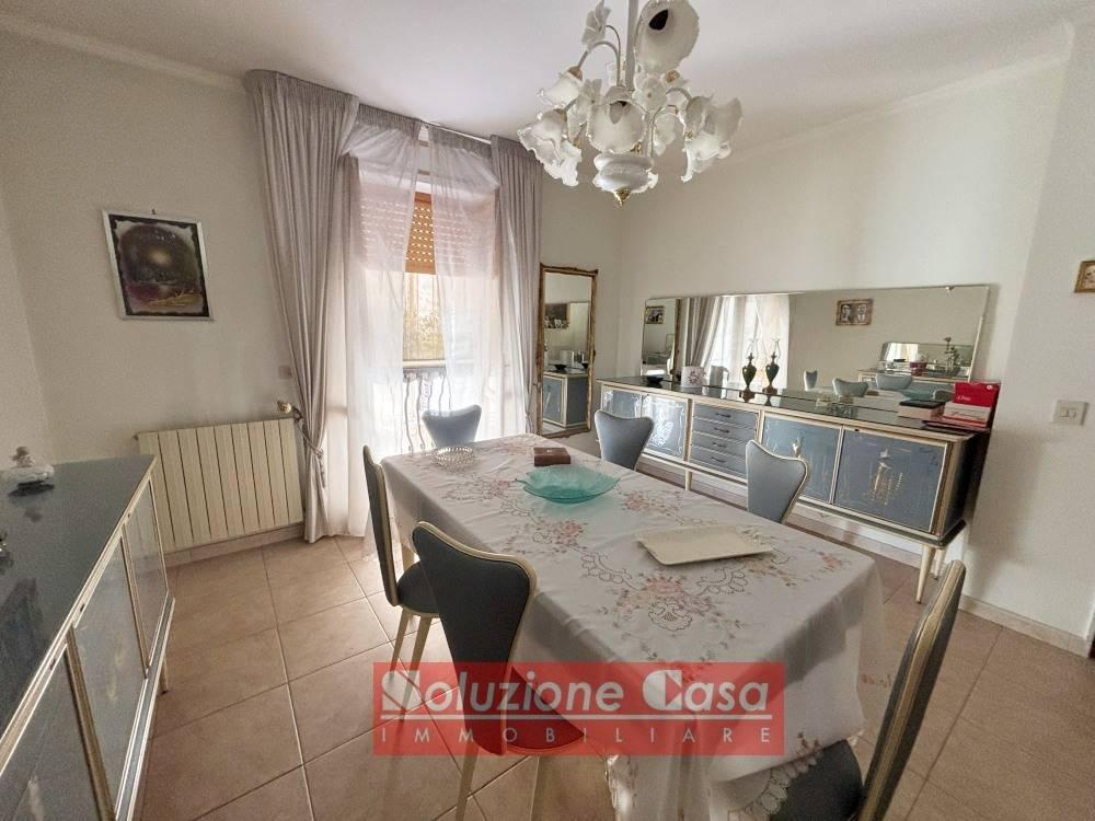 Quadrilocale in Via Tito Livio 41, Canosa di Puglia