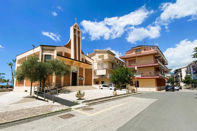 Trilocale in Via Cristoforo Colombo, Acquappesa — foto 4 di 5