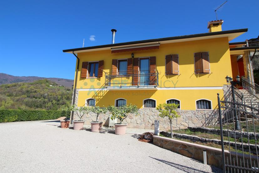 Casa indipendente in Salcedo, Salcedo — foto 2 di 5