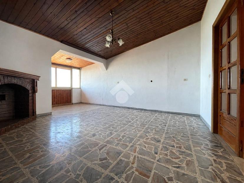 Bilocale in Via Canonico Sanna 28, Baunei — foto 3 di 5