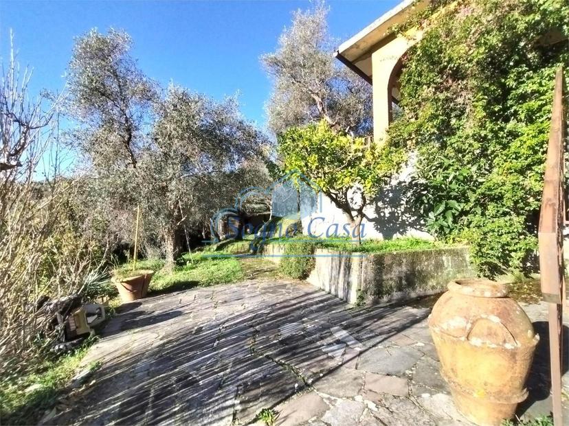 Casa indipendente, Luni — foto 5 di 5