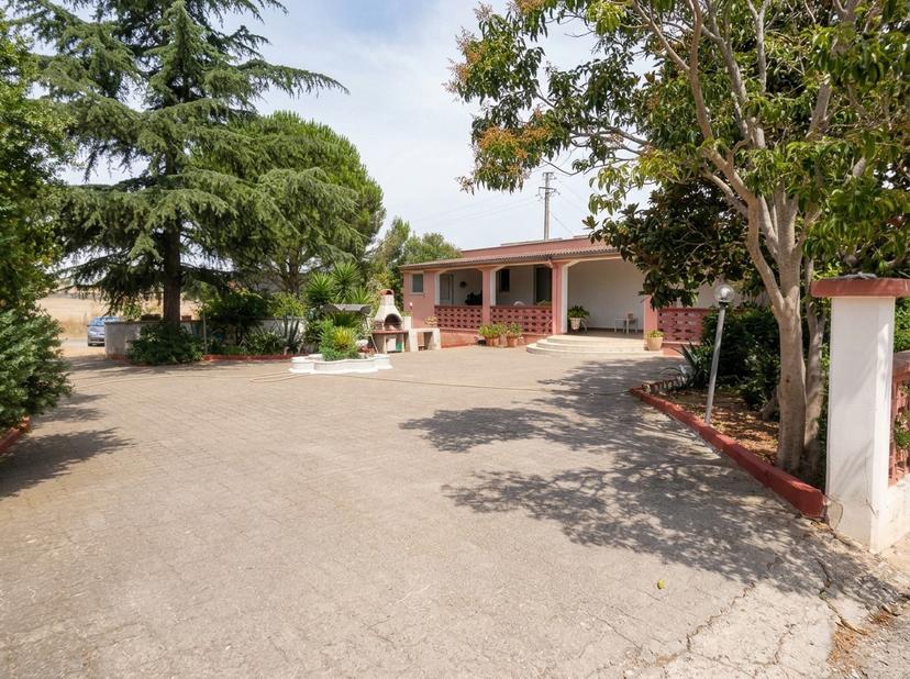 Villa in Via Cellamare Case Sparse 1, Casamassima — foto 2 di 5