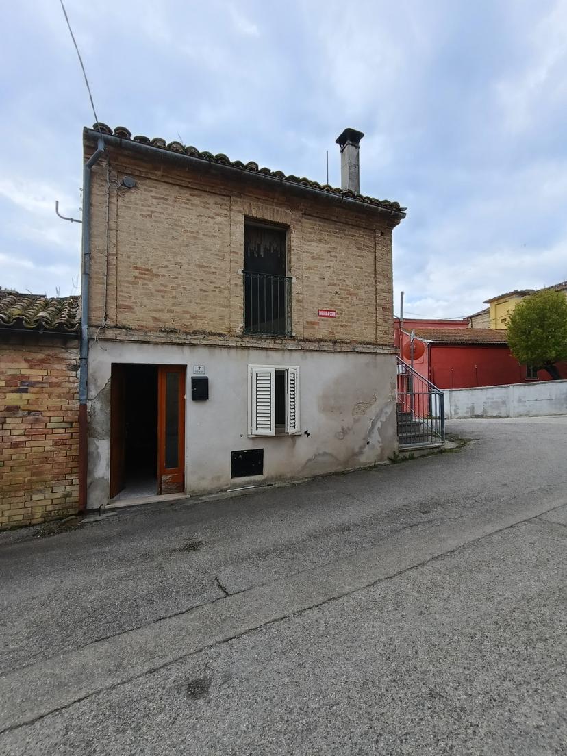 Bilocale in Via della Fonte Vecchia, Città Sant'Angelo — foto 4 di 5