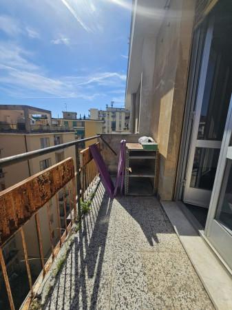Trilocale in Via Bordighera, Genova
