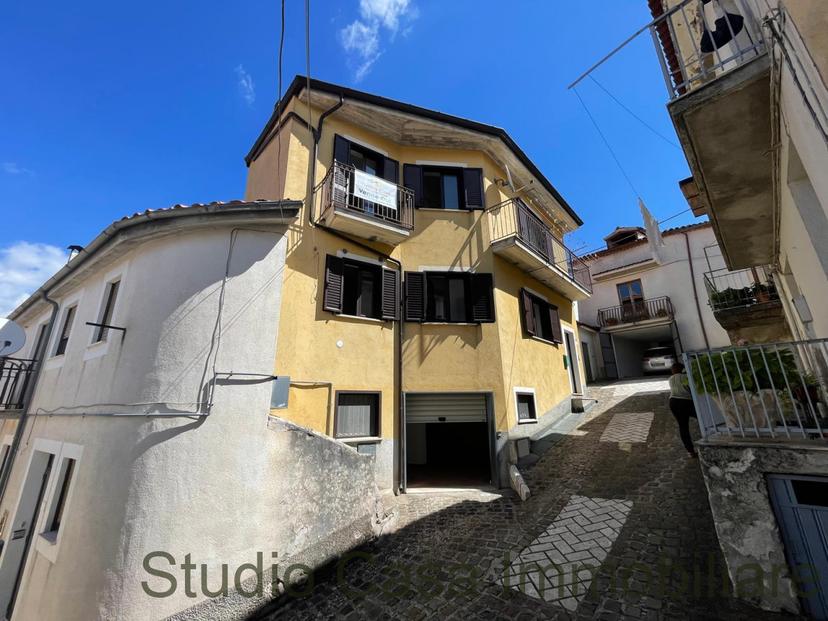 Casa indipendente in Salita Monastero, Marsico Nuovo — foto 4 di 5