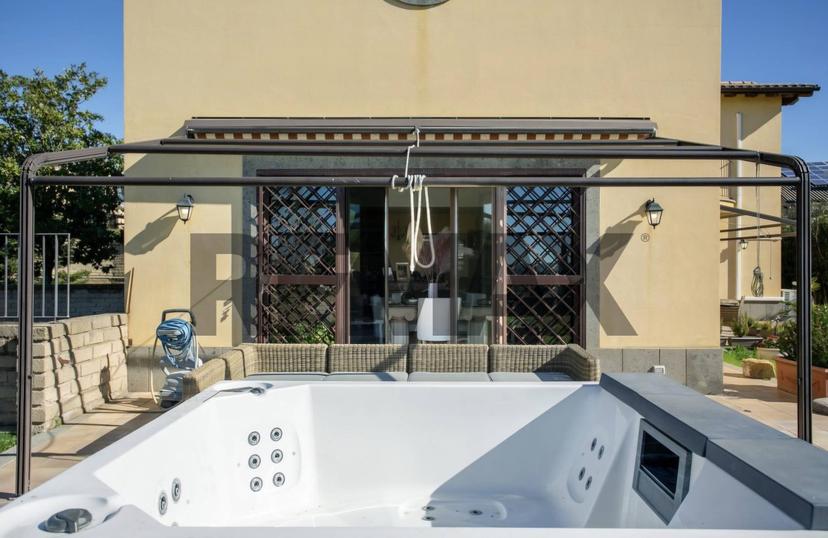 Villa, Sutri — foto 3 di 5