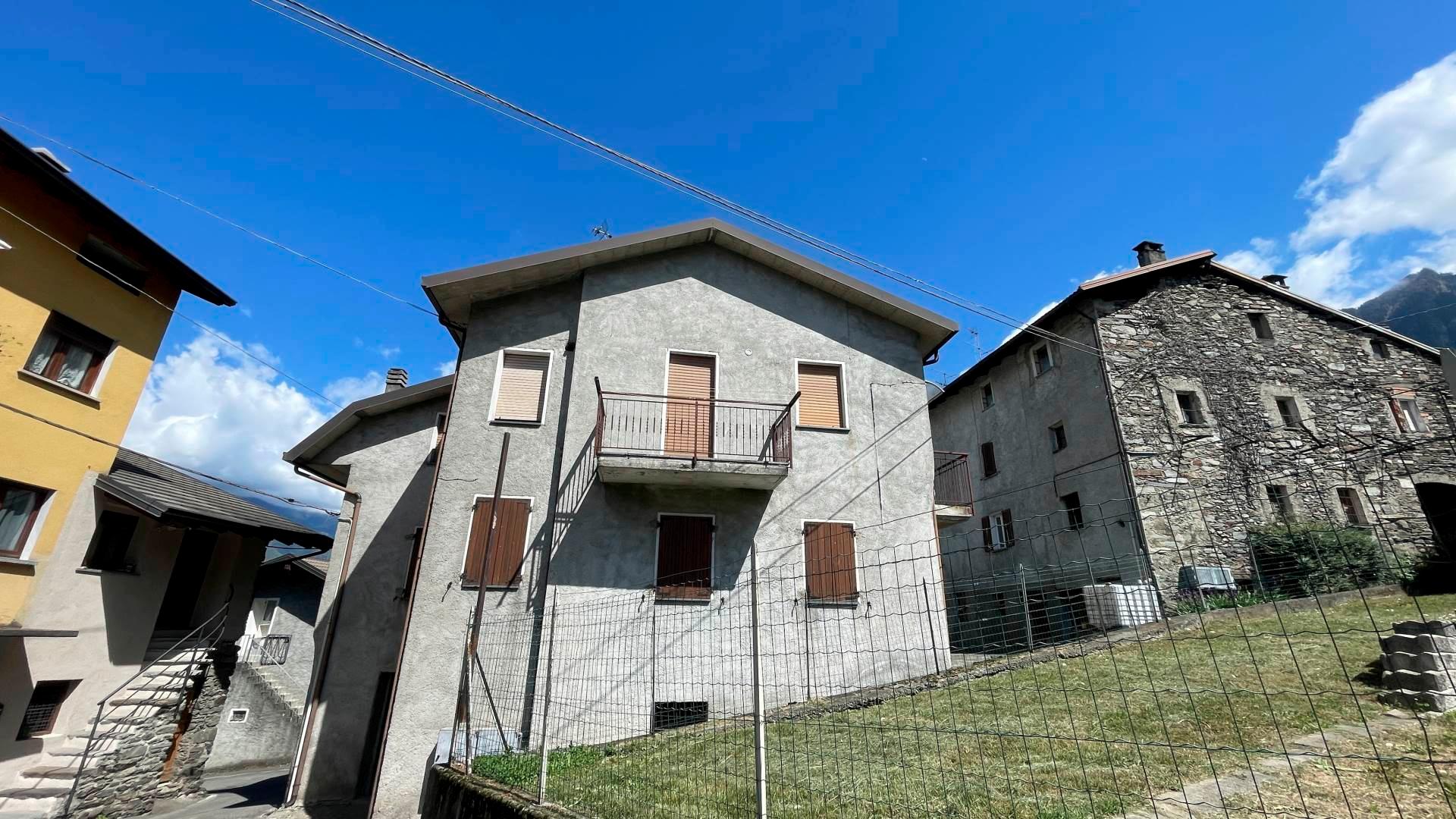 Casa indipendente in Via Coseggio di Sopra, Talamona