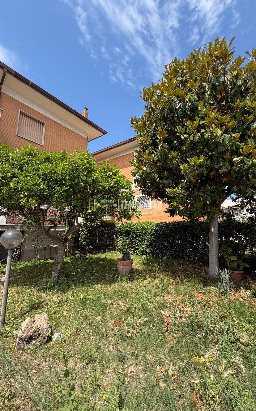 Villa a schiera in Via delle Meleagrine, Fiumicino — foto 4 di 5