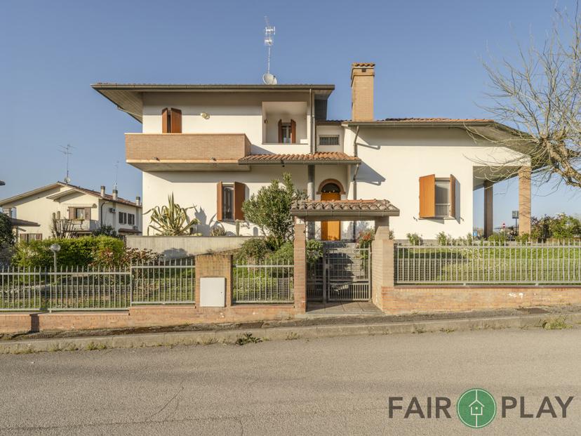 Casa indipendente in Via Ponte Calanca 2, Forlì — foto 4 di 5