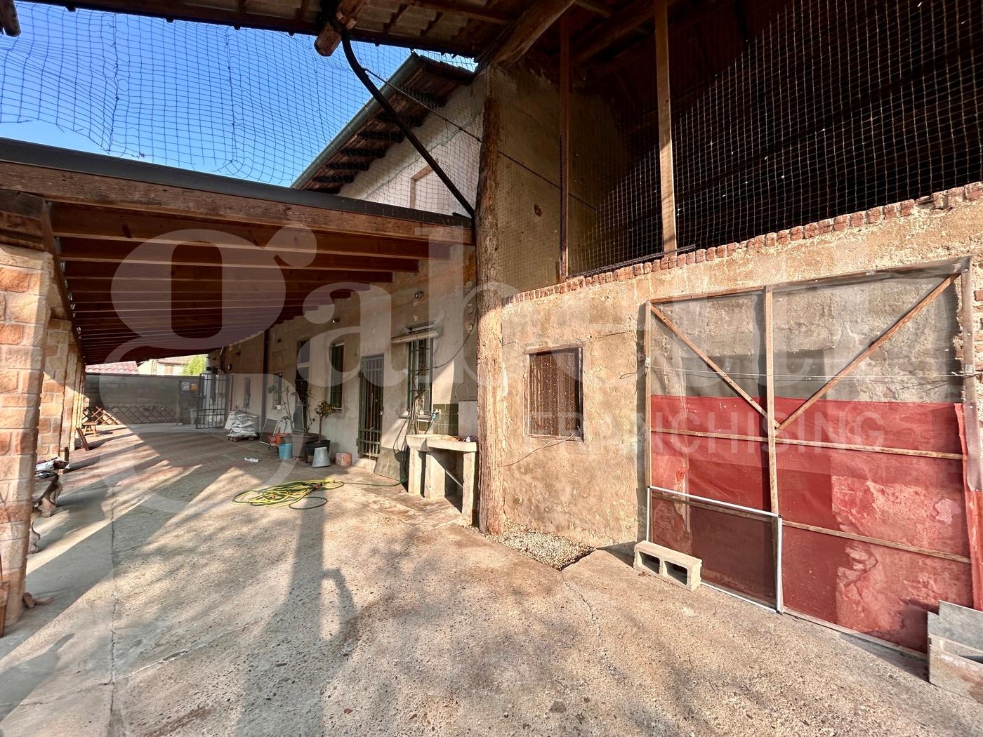 Casa indipendente in Via delle Vigne  3, Alagna