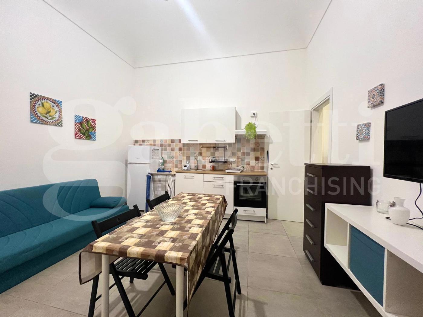 Casa indipendente in Via Formide 1, Siracusa