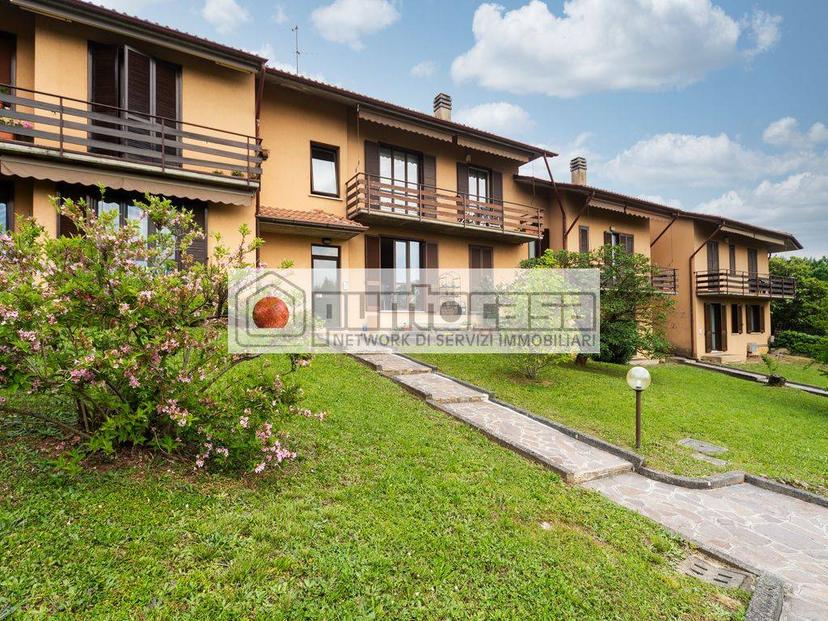 Bilocale in Via Belvedere 4, Montevecchia — foto 3 di 5