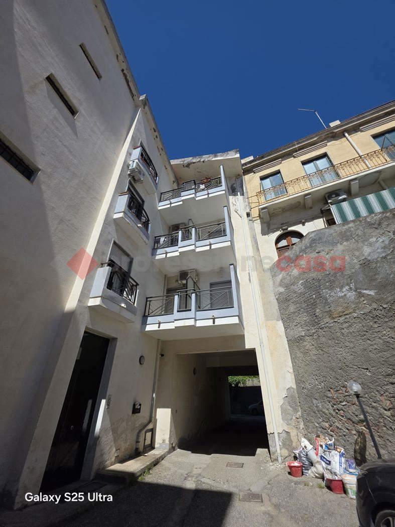 Bilocale in Piazza San Rocco 58, Alì Terme — foto 2 di 5