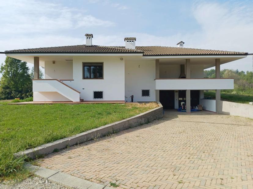 Villa unifamiliare in Borgata Remondato, Rocca Canavese — foto 3 di 5
