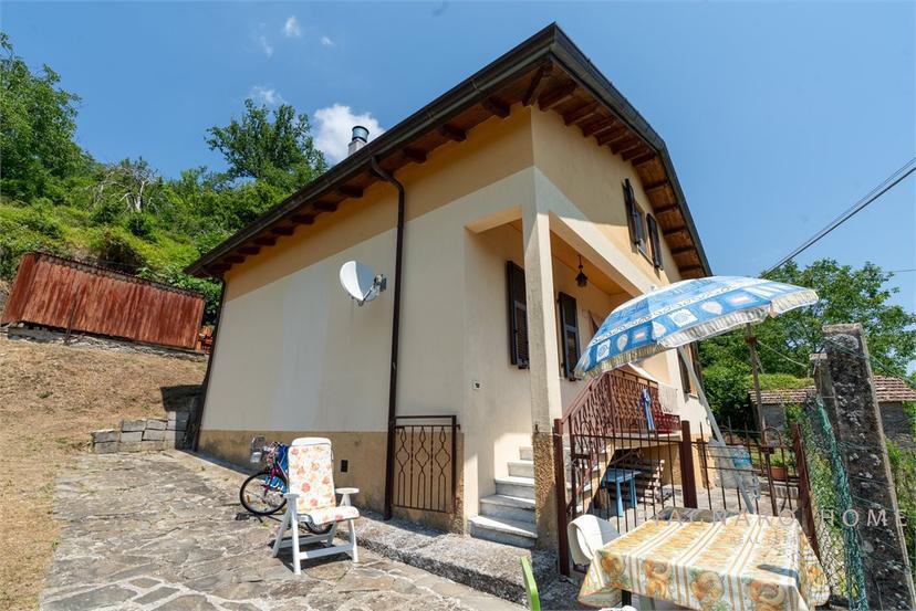 Casa indipendente, Zeri — foto 5 di 5
