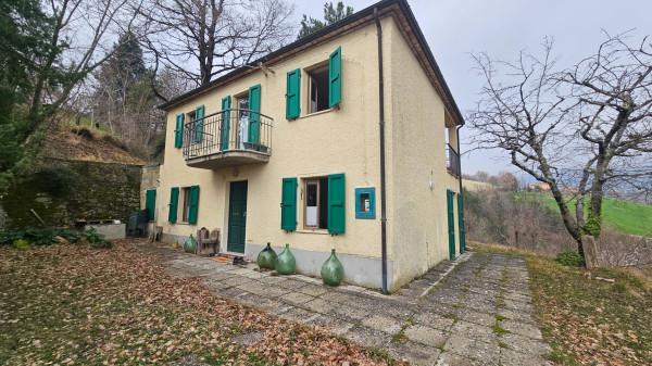 Cascina in Località Ca' di Stefano, Frontino — foto 3 di 5