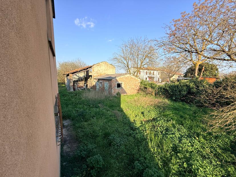 Villa, Borgo Mantovano — foto 4 di 5