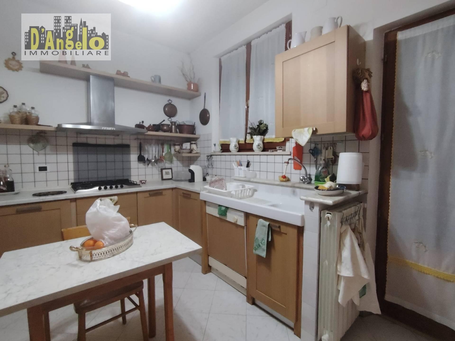 Appartamento in Via Borgo San Paolo 22, Cossignano