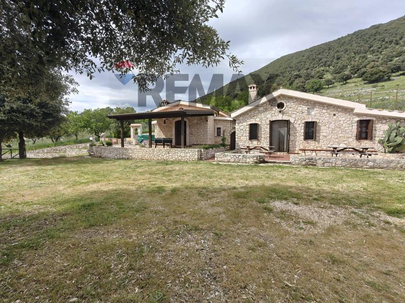 Villa in Contrada Stinco, Mattinata — foto 3 di 5