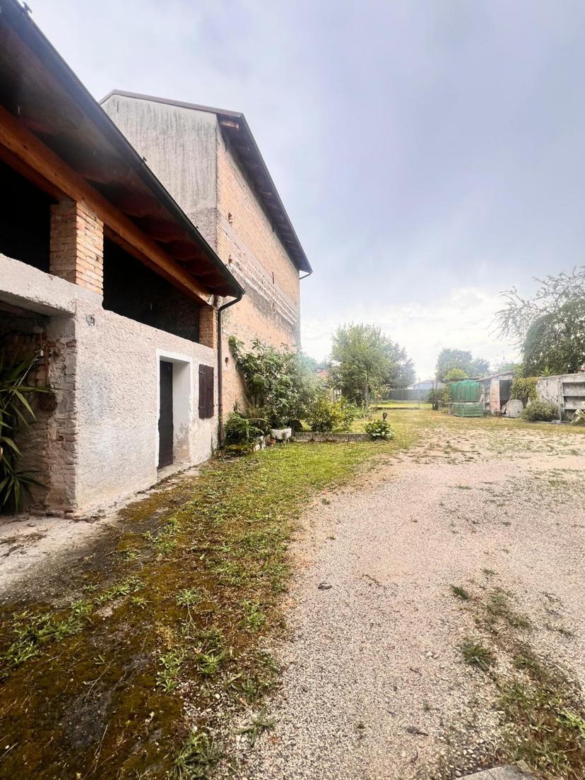 Casa indipendente in Via Sclavons, 17, Cordenons — foto 3 di 5